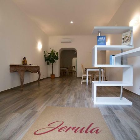 אג'רולה Jerula B&B מראה חיצוני תמונה